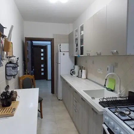 Apartment Safira Garden With Mountain View Busteni